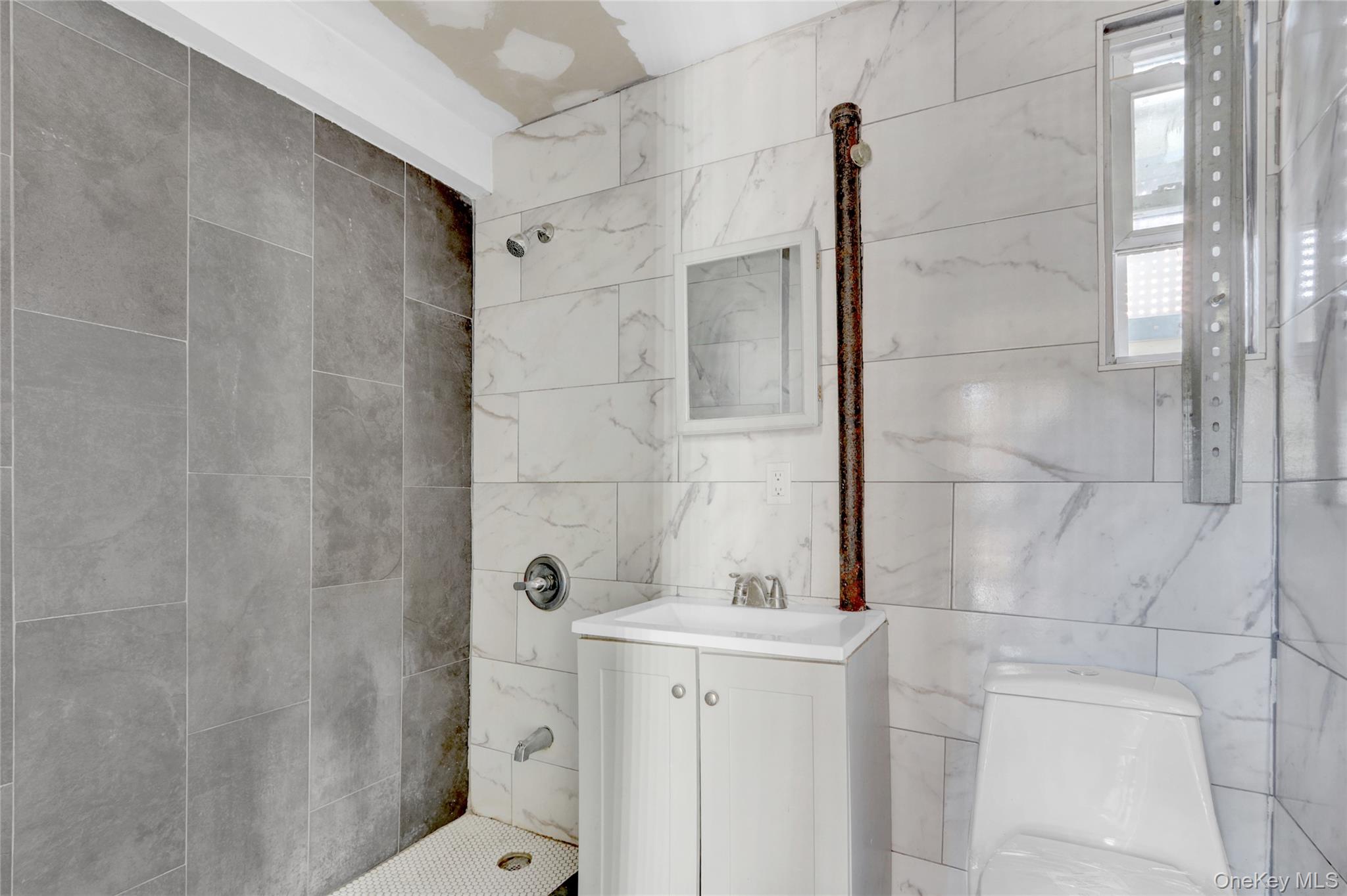 #10 photo, 2217 Collier Avenue, Far Rockaway , NY 11691