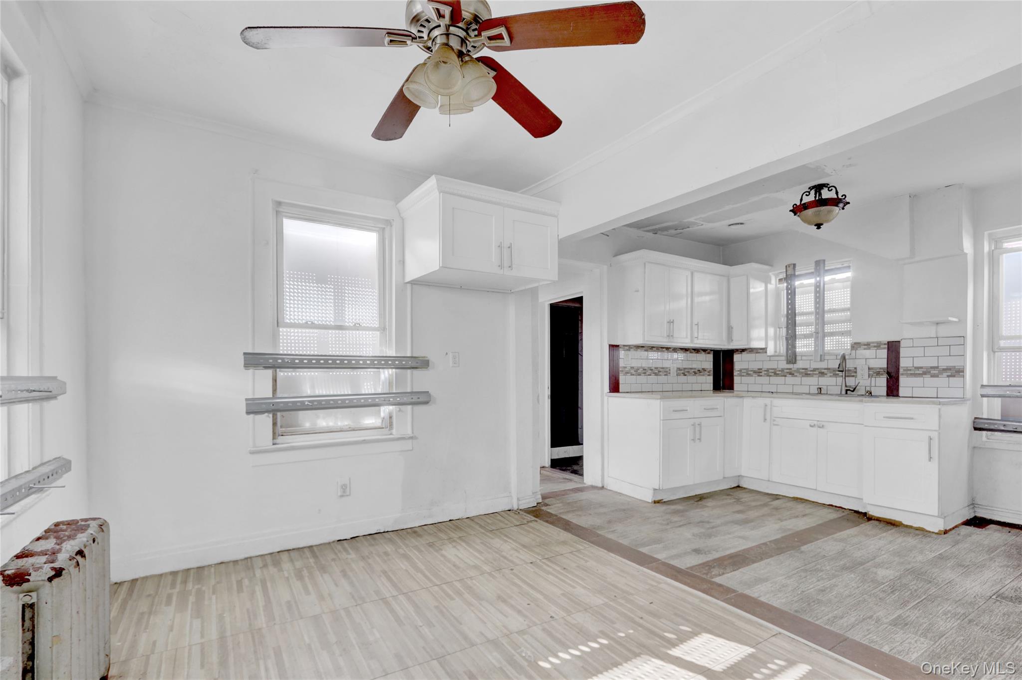 #5 photo, 2217 Collier Avenue, Far Rockaway , NY 11691