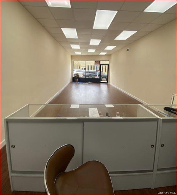 #4 photo, 482-492 Hempstead Avenue, Hempstead , NY 11552