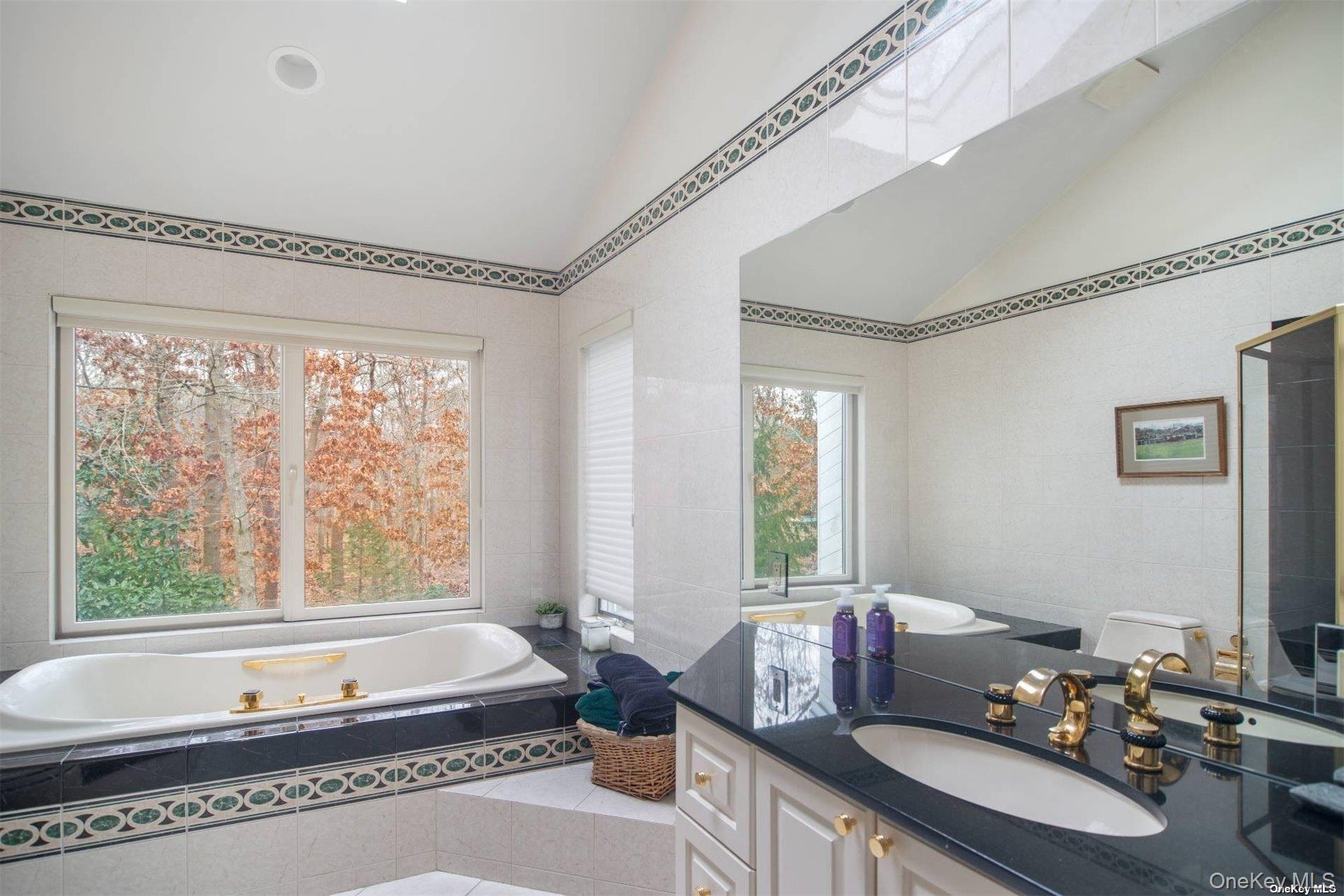 #18 photo, 14 Indian Pipe Drive, Quogue , NY 11959