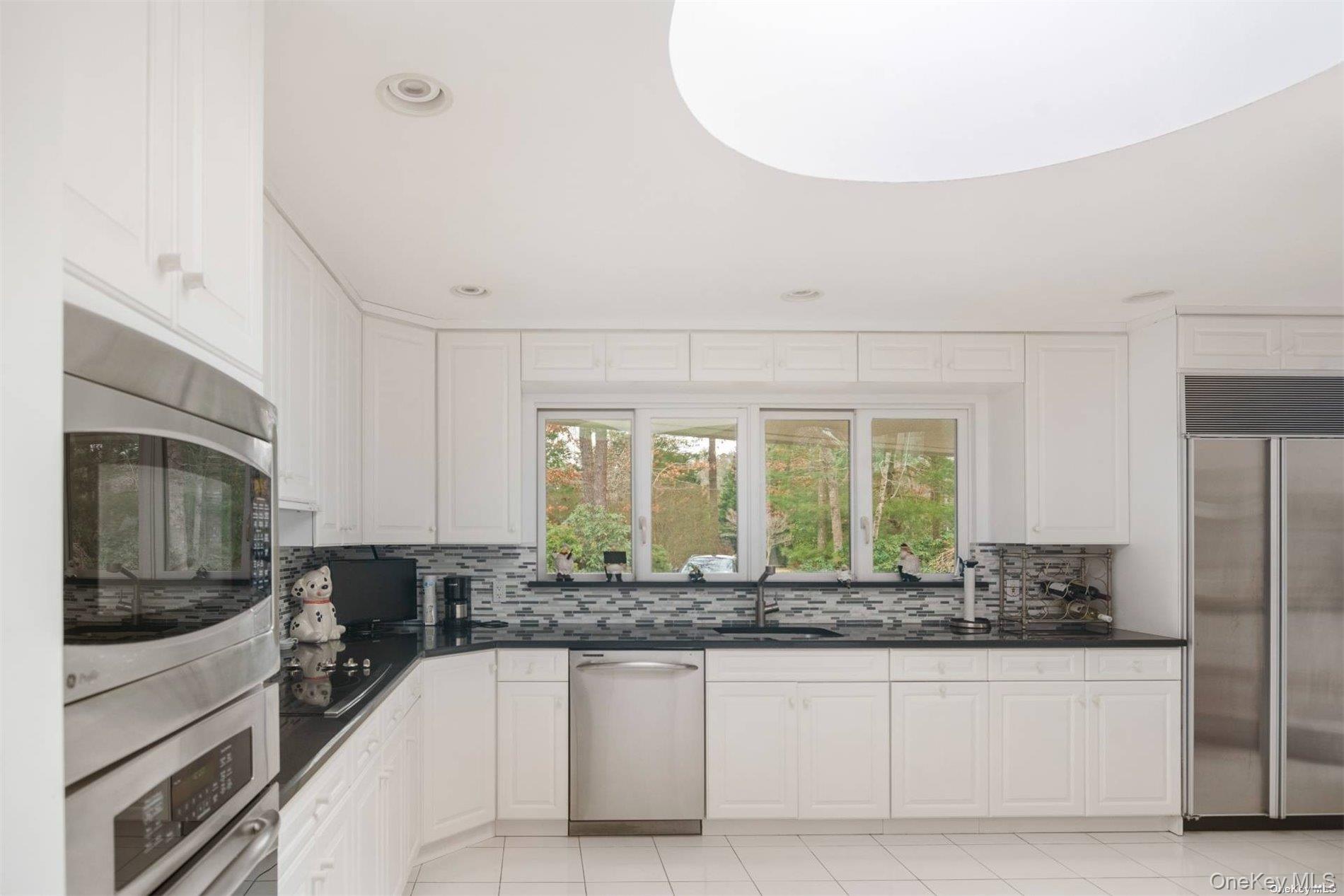 #7 photo, 14 Indian Pipe Drive, Quogue , NY 11959