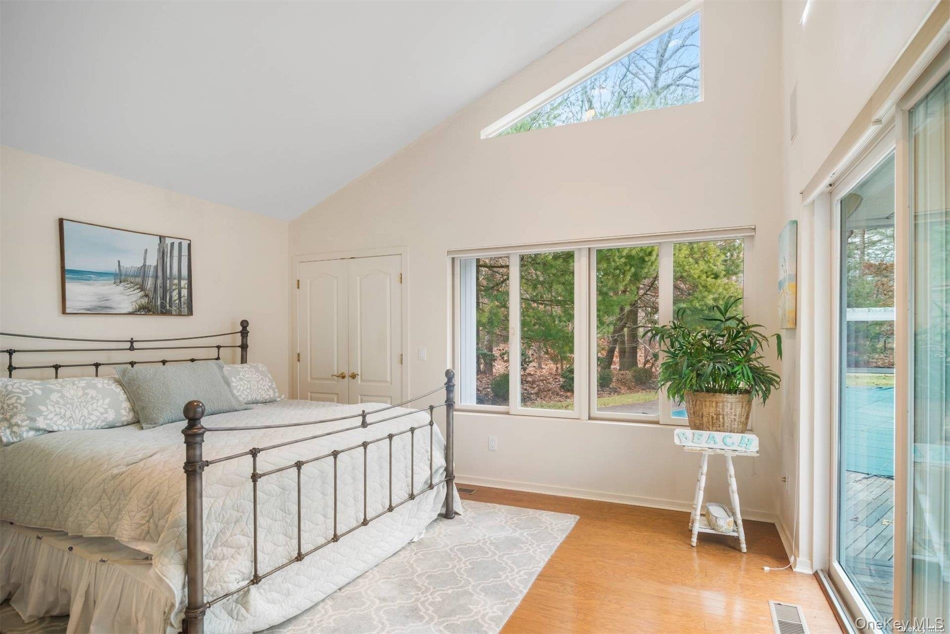 #9 photo, 14 Indian Pipe Drive, Quogue , NY 11959