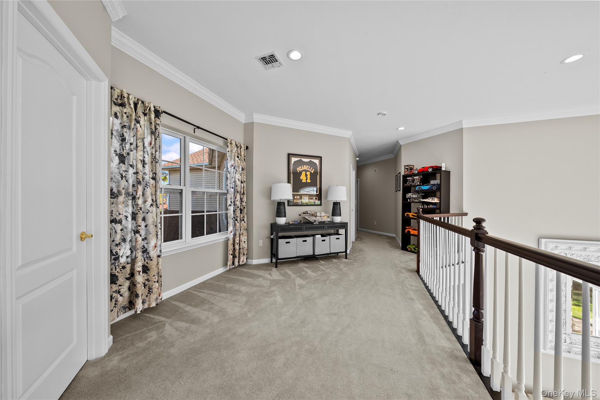 #19 photo, 77 Hamlet Drive, Mount Sinai , NY 11766