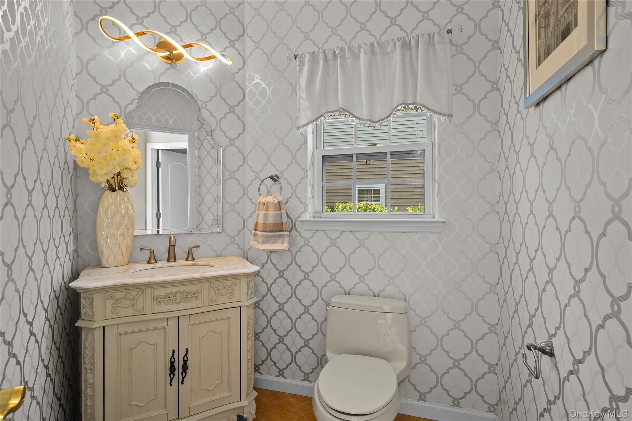 #8 photo, 77 Hamlet Drive, Mount Sinai , NY 11766