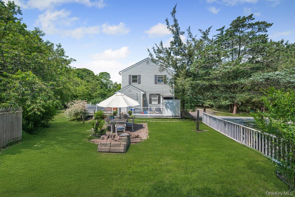 #11 photo, 4 Cooks Lane, Westhampton , NY 11977