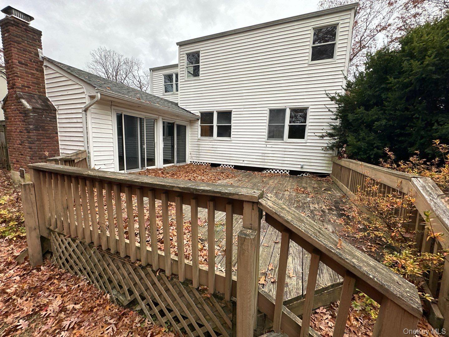 #20 photo, 53 Grant Street, East Northport , NY 11731