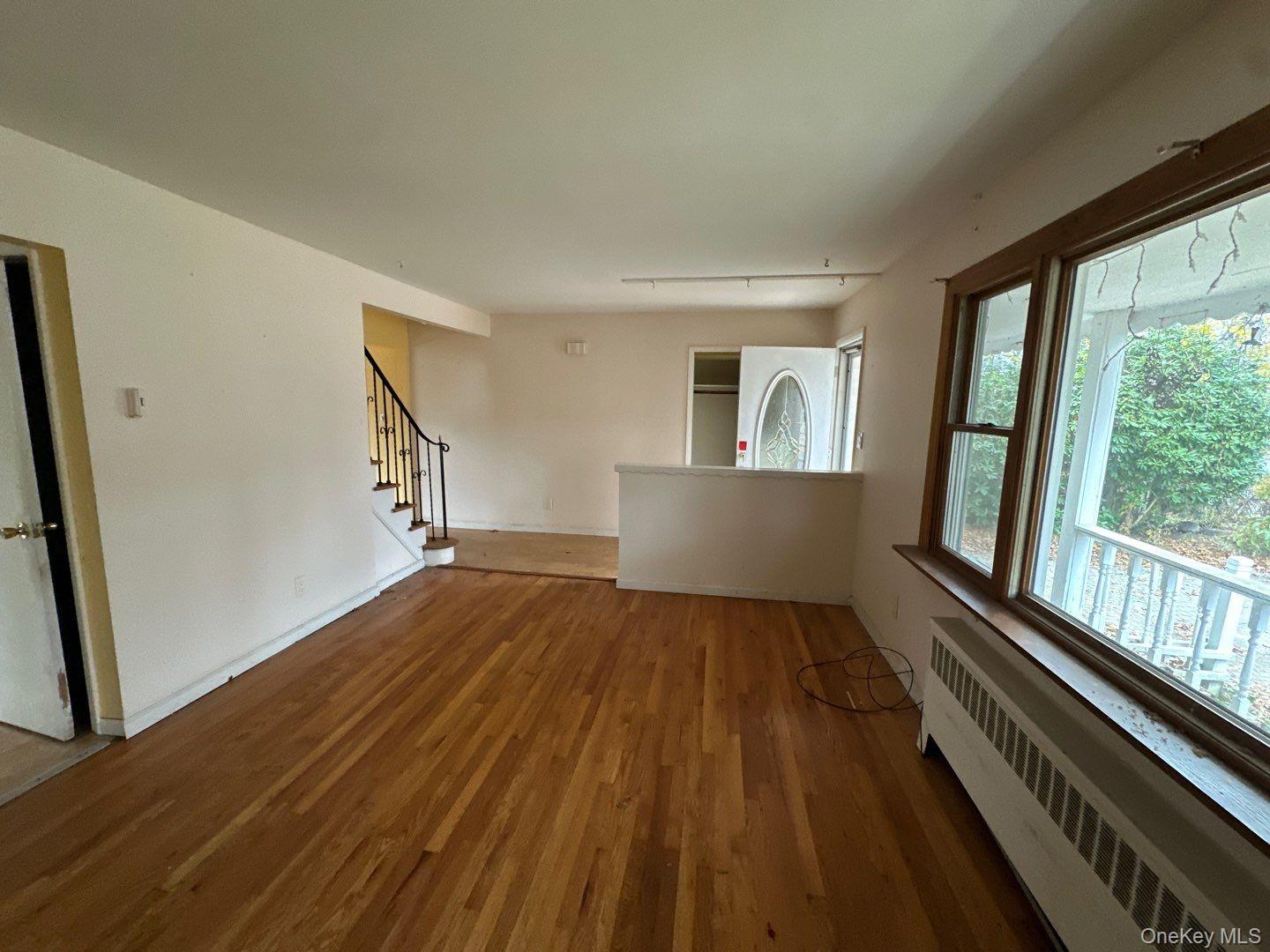 #3 photo, 53 Grant Street, East Northport , NY 11731