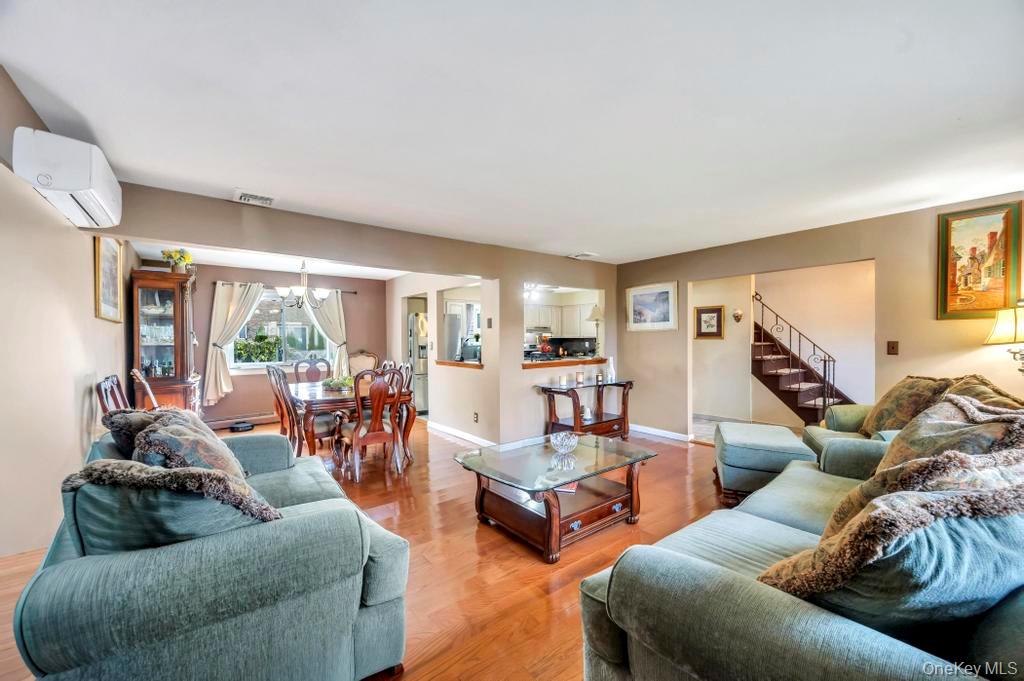 #10 photo, 18 Elmira Street, Deer Park , NY 11729