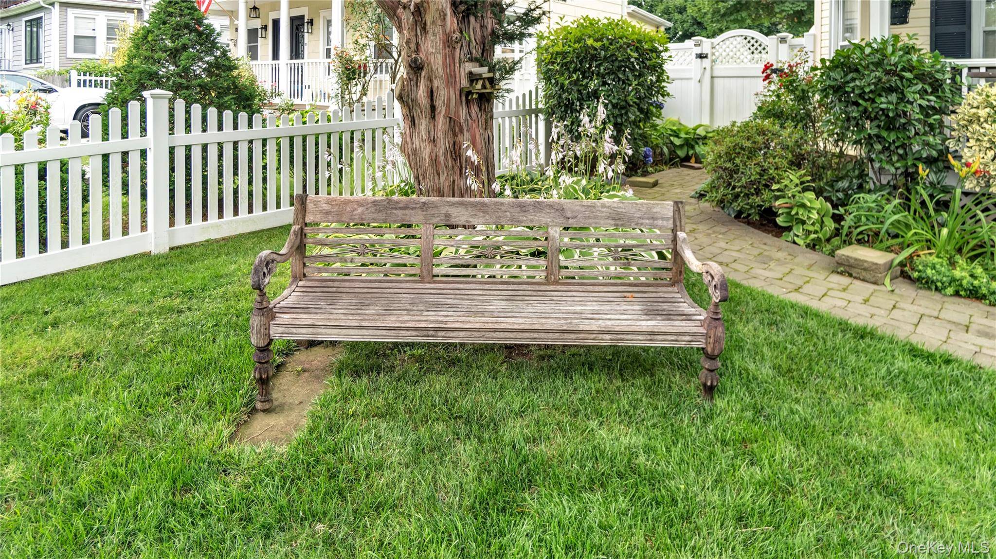 #10 photo, 16 Clement Street, Glen Cove , NY 11542