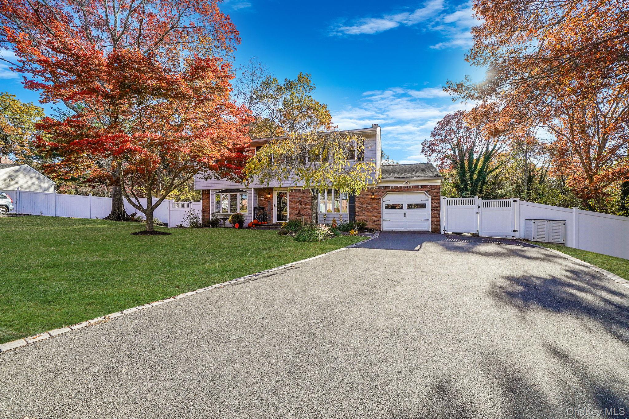 #1 photo, 18 Ashford Drive, Ridge , NY 11961