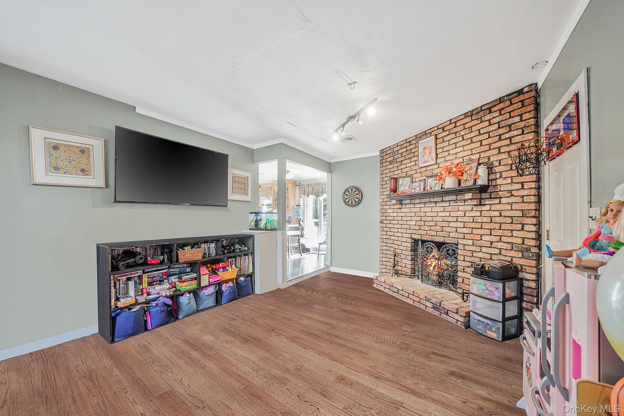 #15 photo, 18 Ashford Drive, Ridge , NY 11961