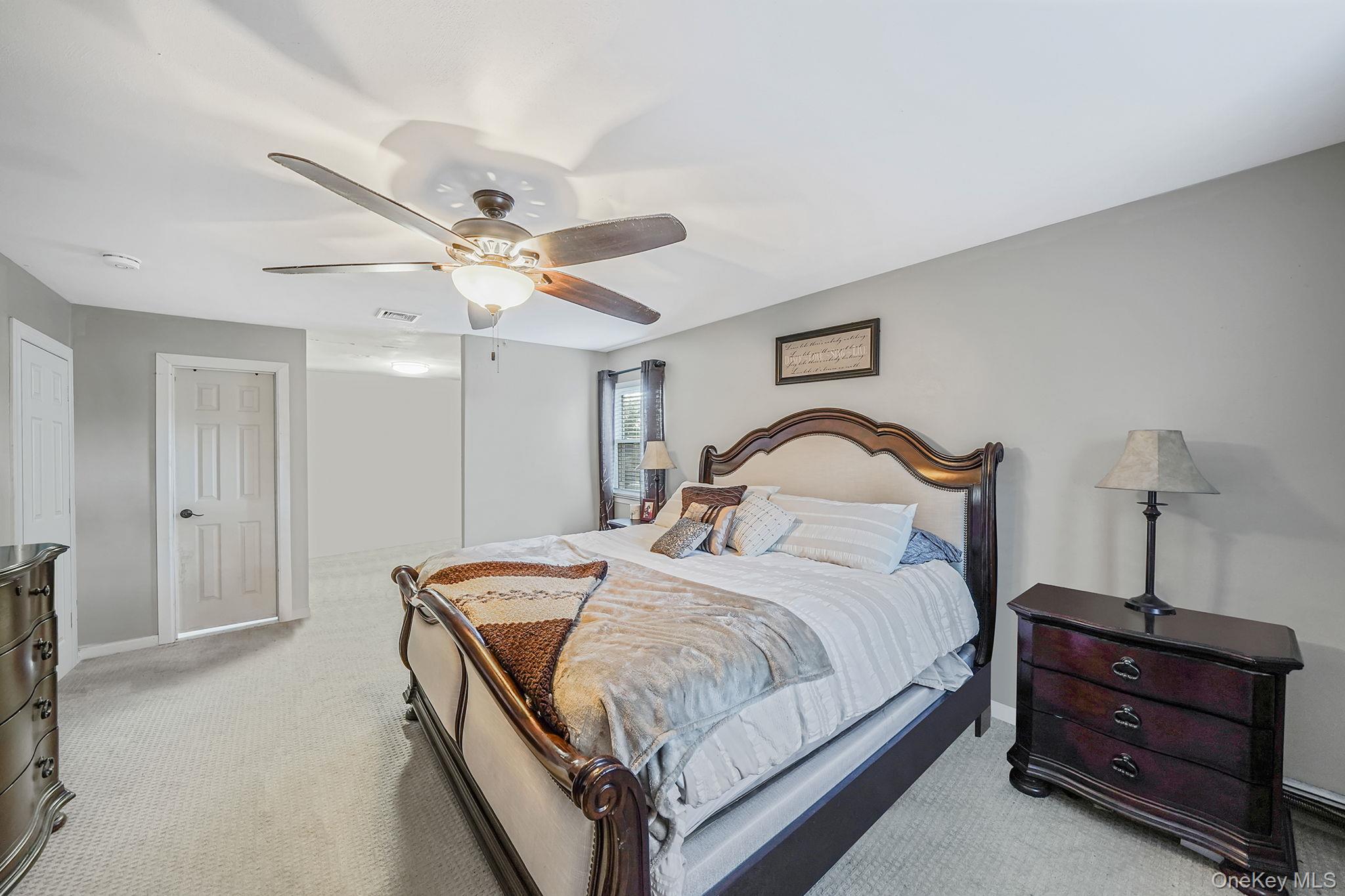 #19 photo, 18 Ashford Drive, Ridge , NY 11961