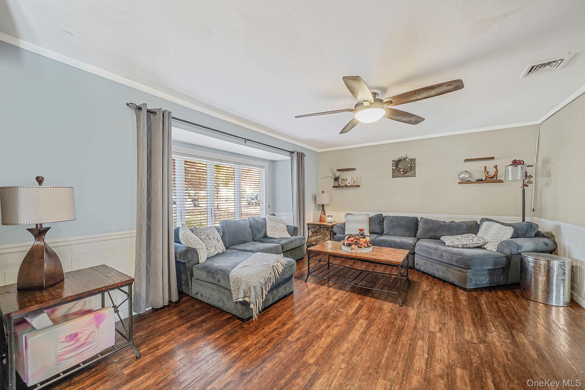 #6 photo, 18 Ashford Drive, Ridge , NY 11961