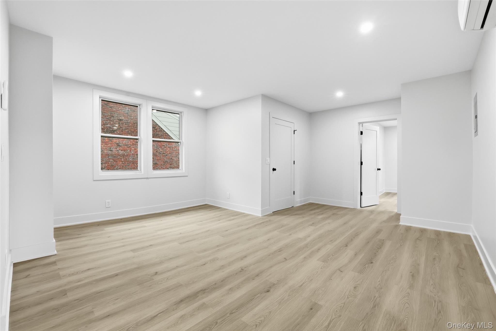 #11 photo, 36 Dunwoodie Street, Yonkers , NY 10704