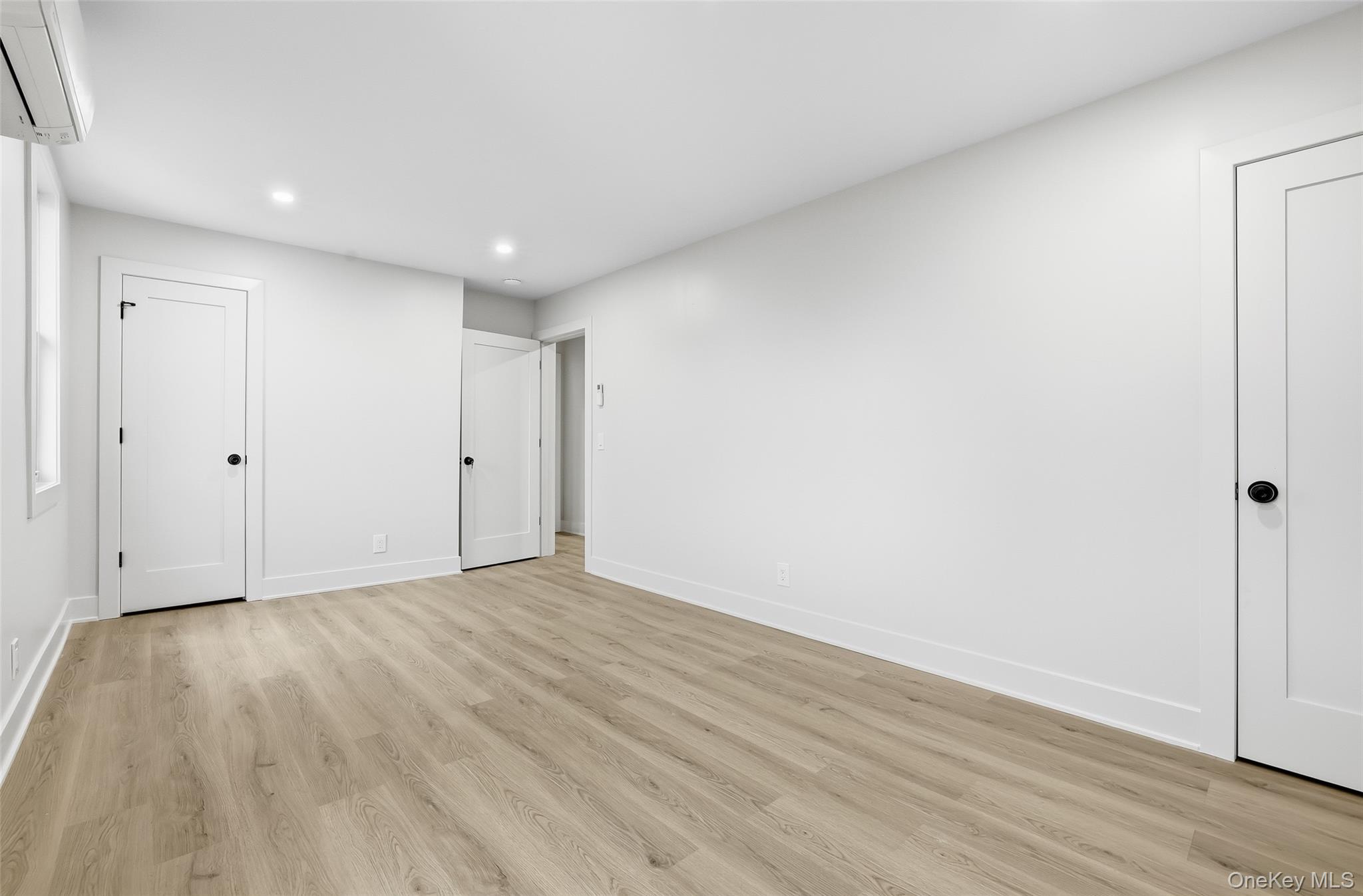 #14 photo, 36 Dunwoodie Street, Yonkers , NY 10704