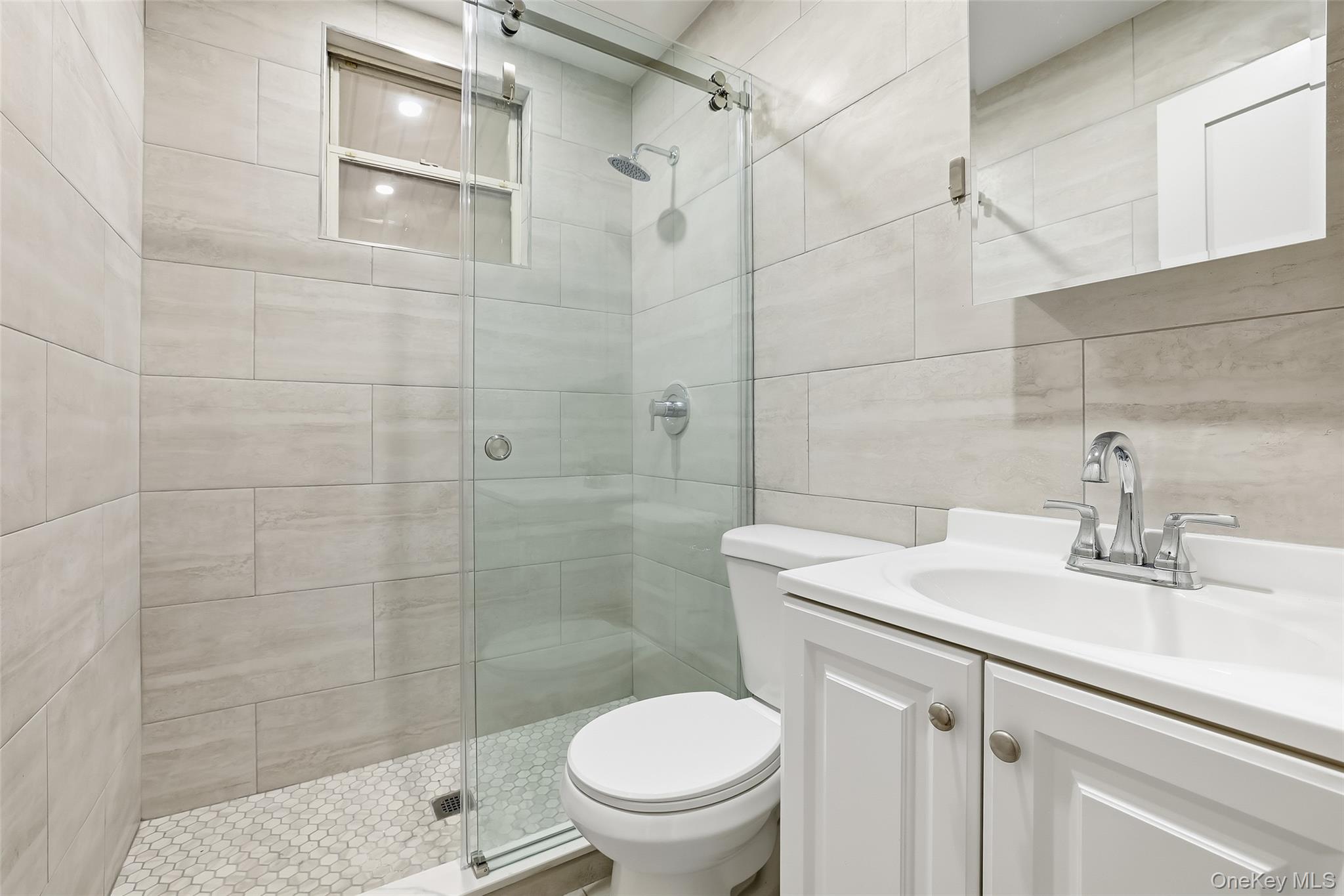 #20 photo, 36 Dunwoodie Street, Yonkers , NY 10704