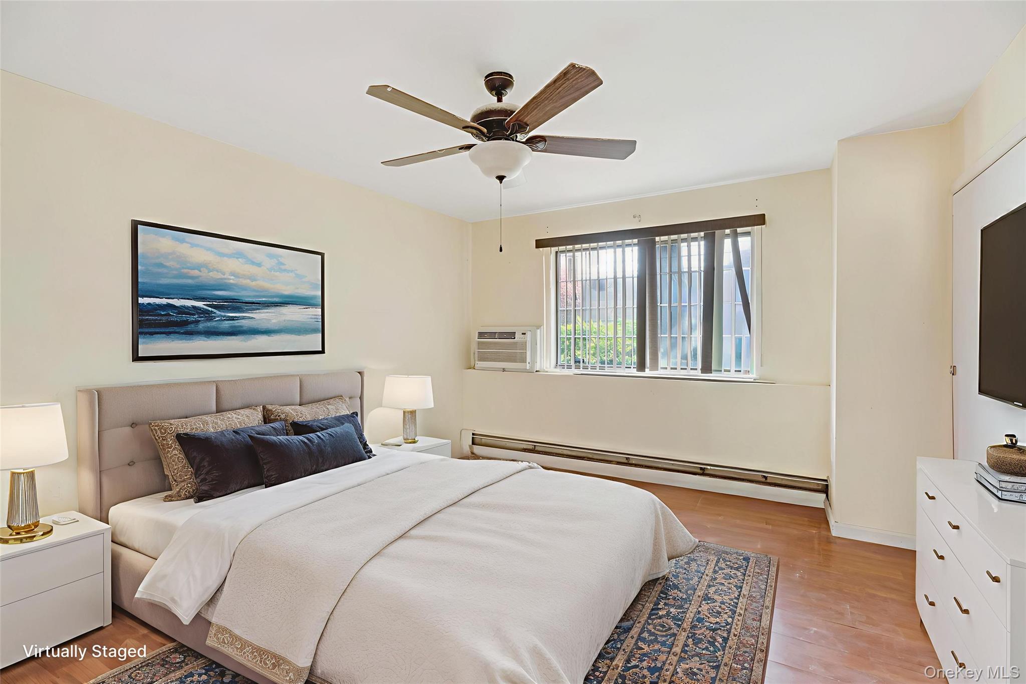 #5 photo, 155A Devon Loop, Staten Island , NY 10314