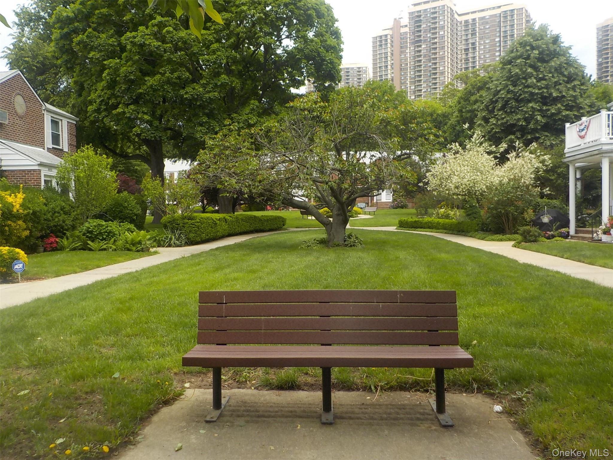 #2 photo, 264-17 Langston Avenue, Glen Oaks , NY 11004