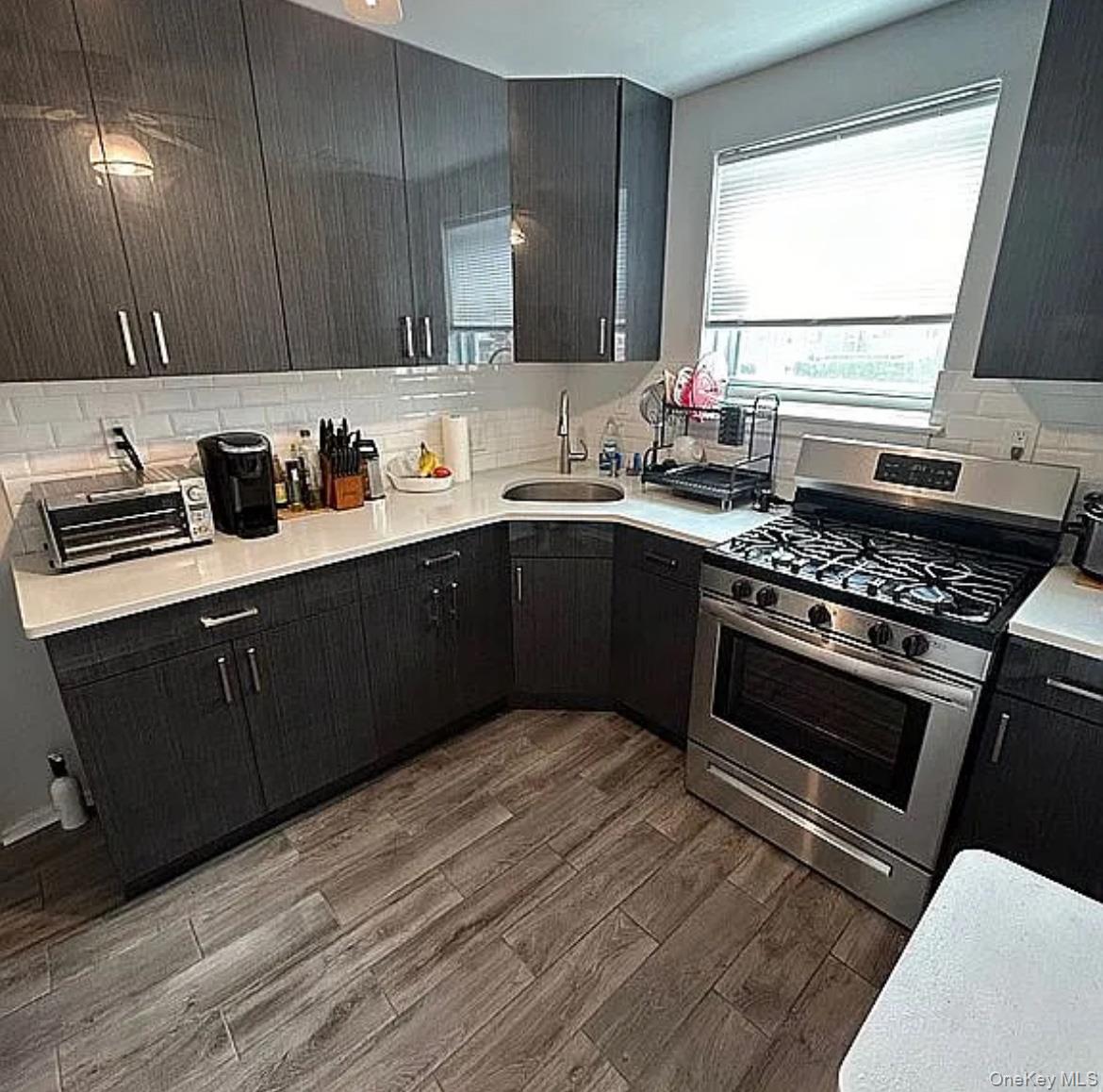 #6 photo, 264-17 Langston Avenue, Glen Oaks , NY 11004