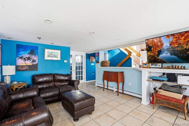 #20 photo, 49 S Bay Avenue, Amityville , NY 11701