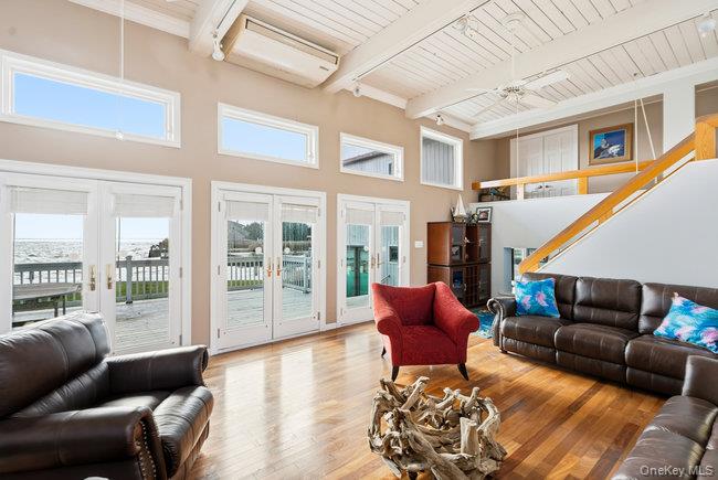 #6 photo, 49 S Bay Avenue, Amityville , NY 11701