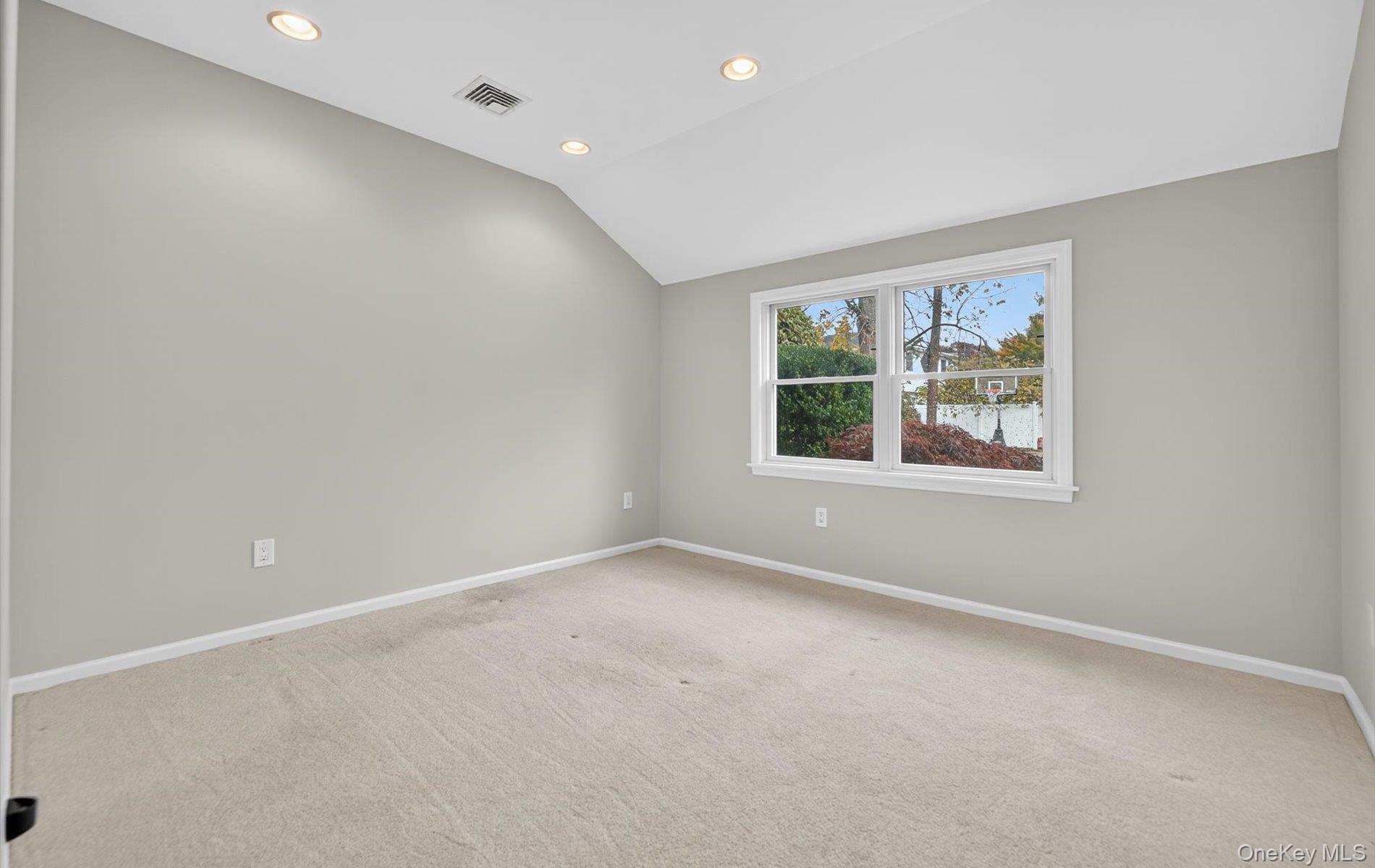 #18 photo, 44 Keeler Avenue, Merrick , NY 11566