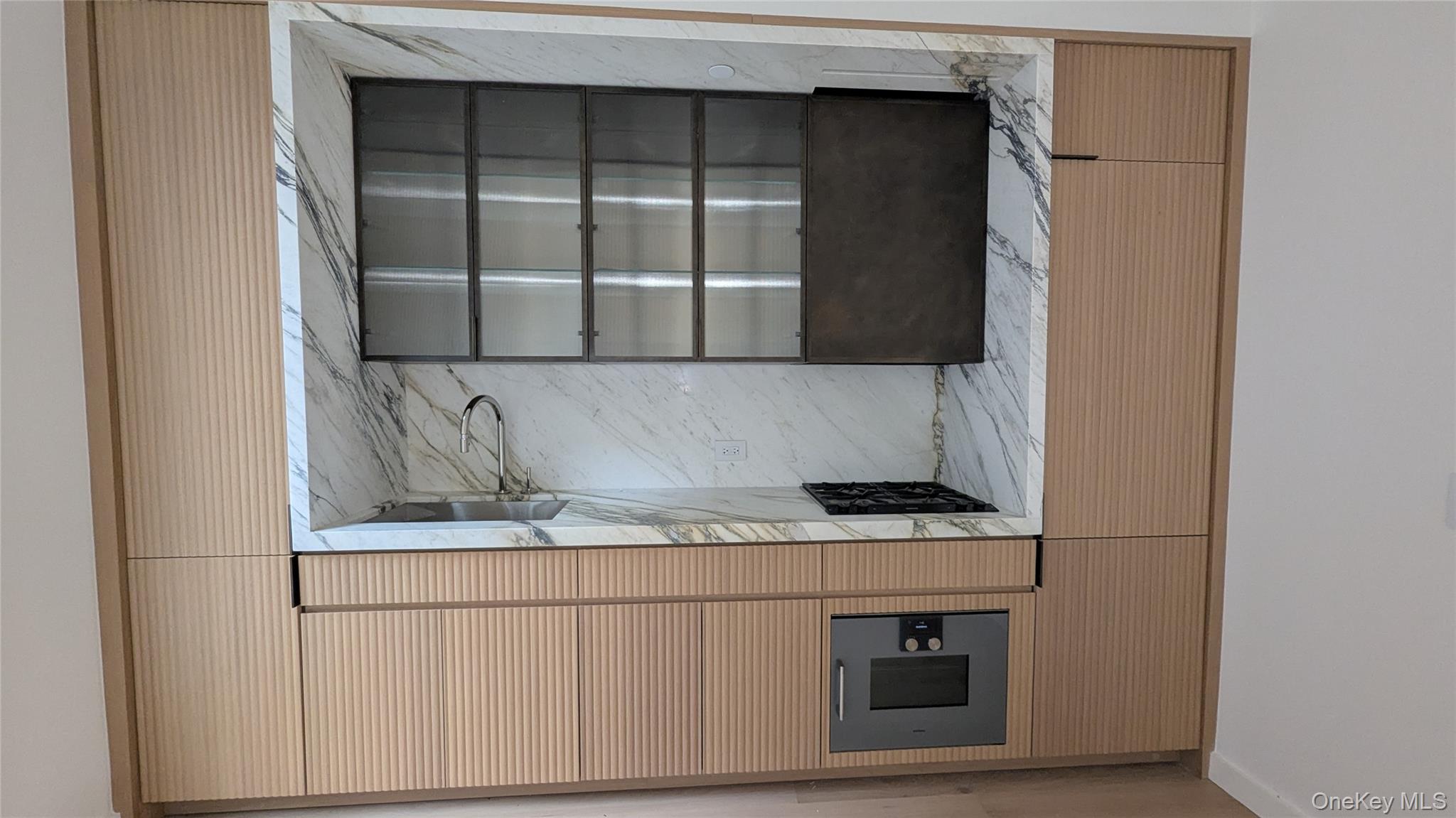 #1 photo, 135 E 47th Street, New York (Manhattan) , NY 10017