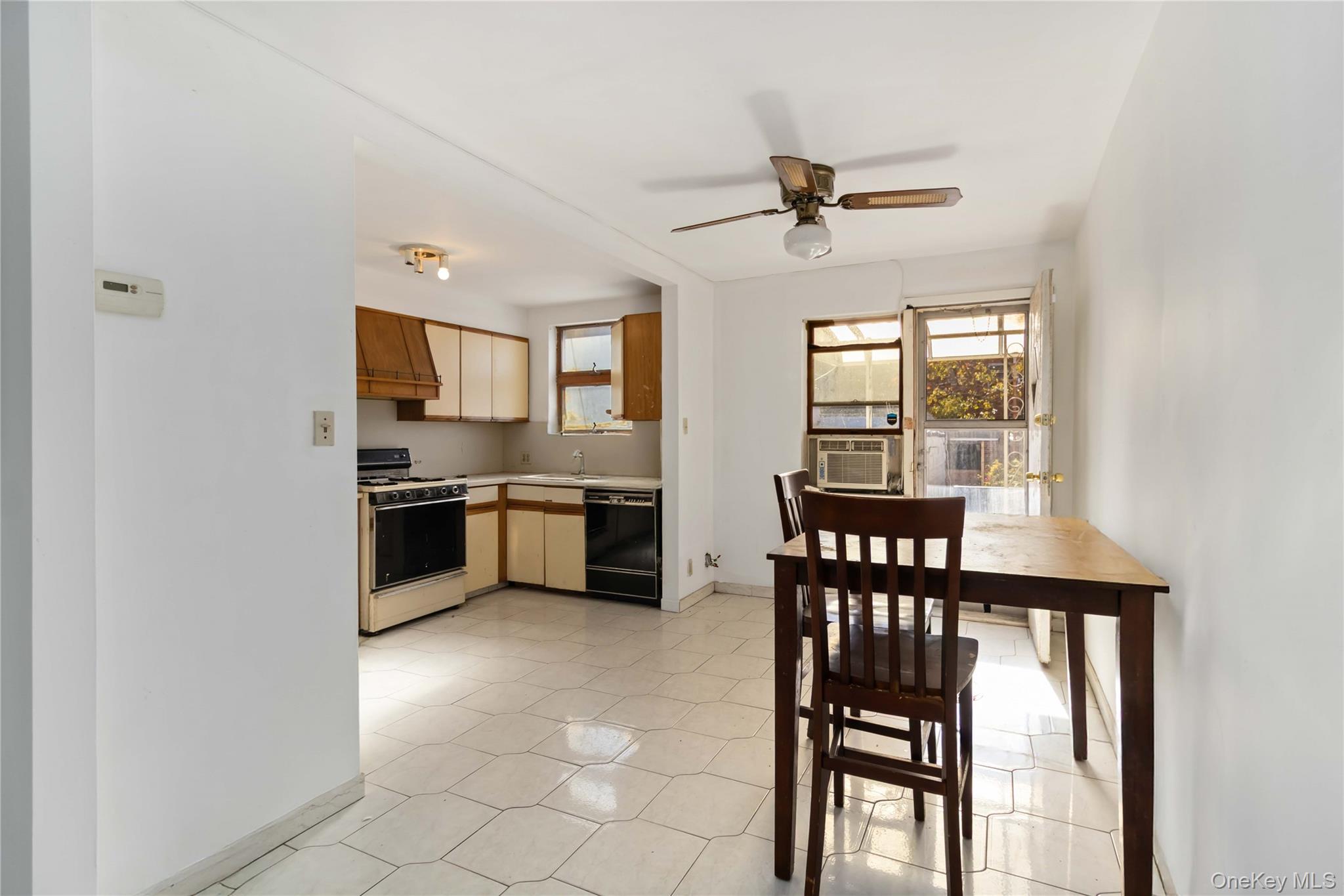 #12 photo, 1593 Independence Avenue, Brooklyn , NY 11228