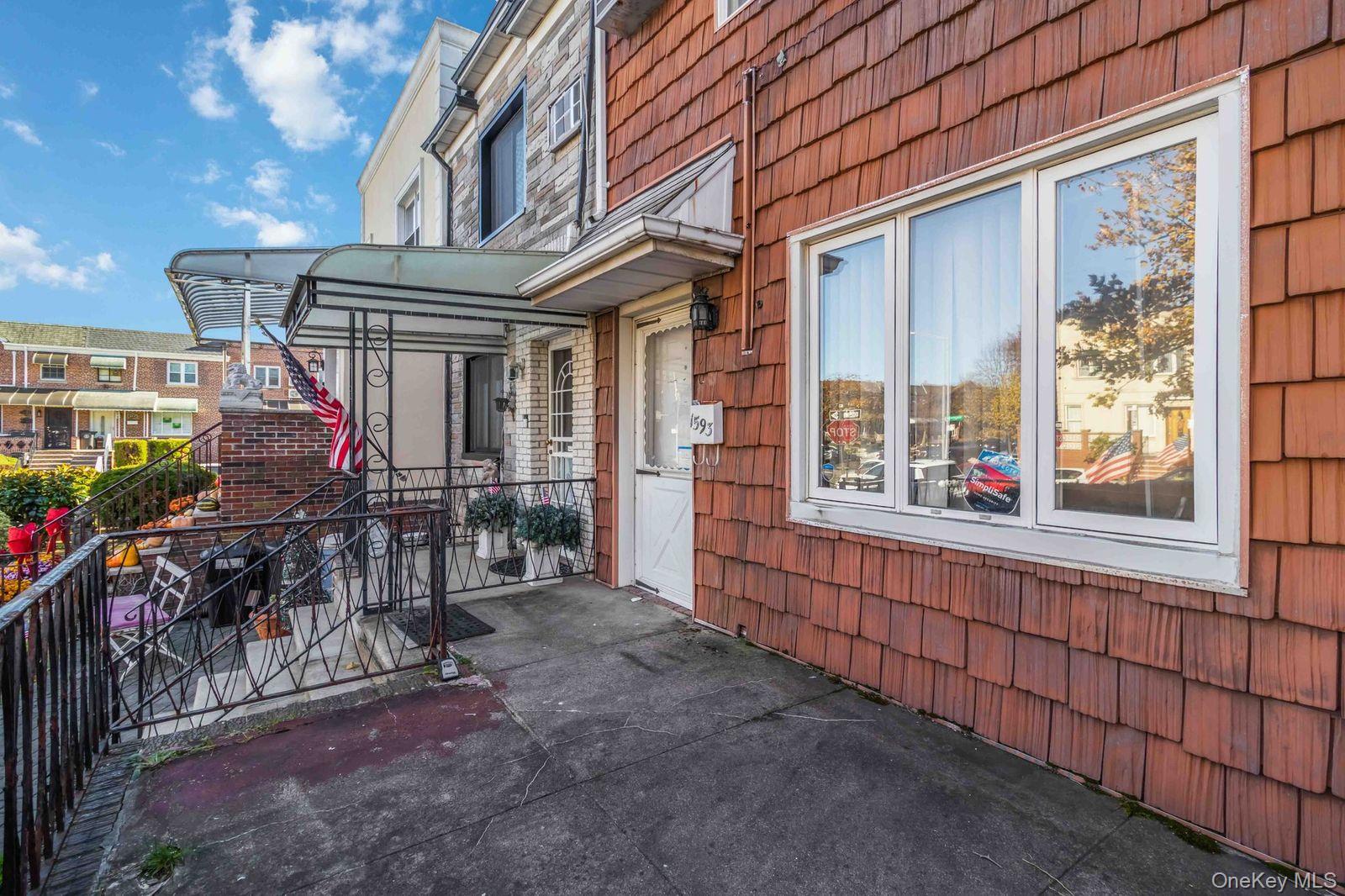 #3 photo, 1593 Independence Avenue, Brooklyn , NY 11228