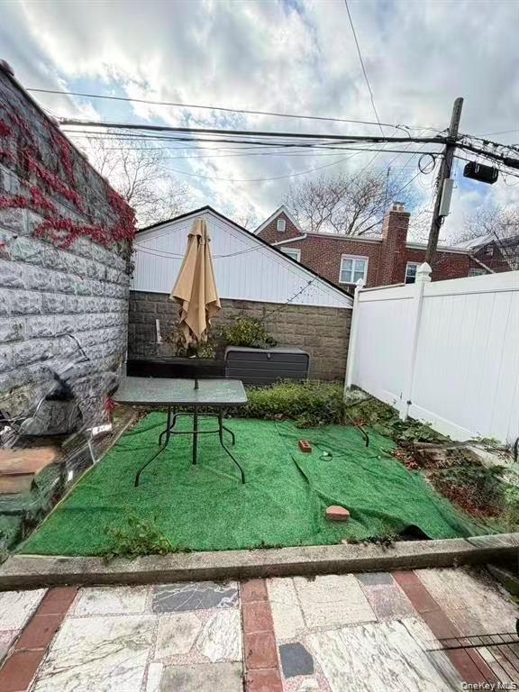 #9 photo, 73-60 198th Street, Fresh Meadows , NY 11366