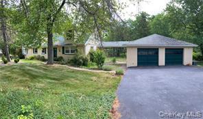 #1 photo, 98 Ludlam Road, Monroe , NY 10950