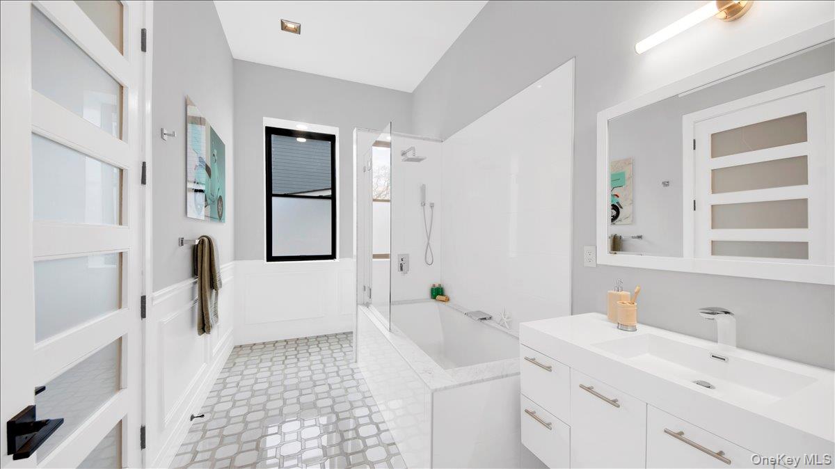 #11 photo, 36 N Cedar Street, Beacon , NY 12508