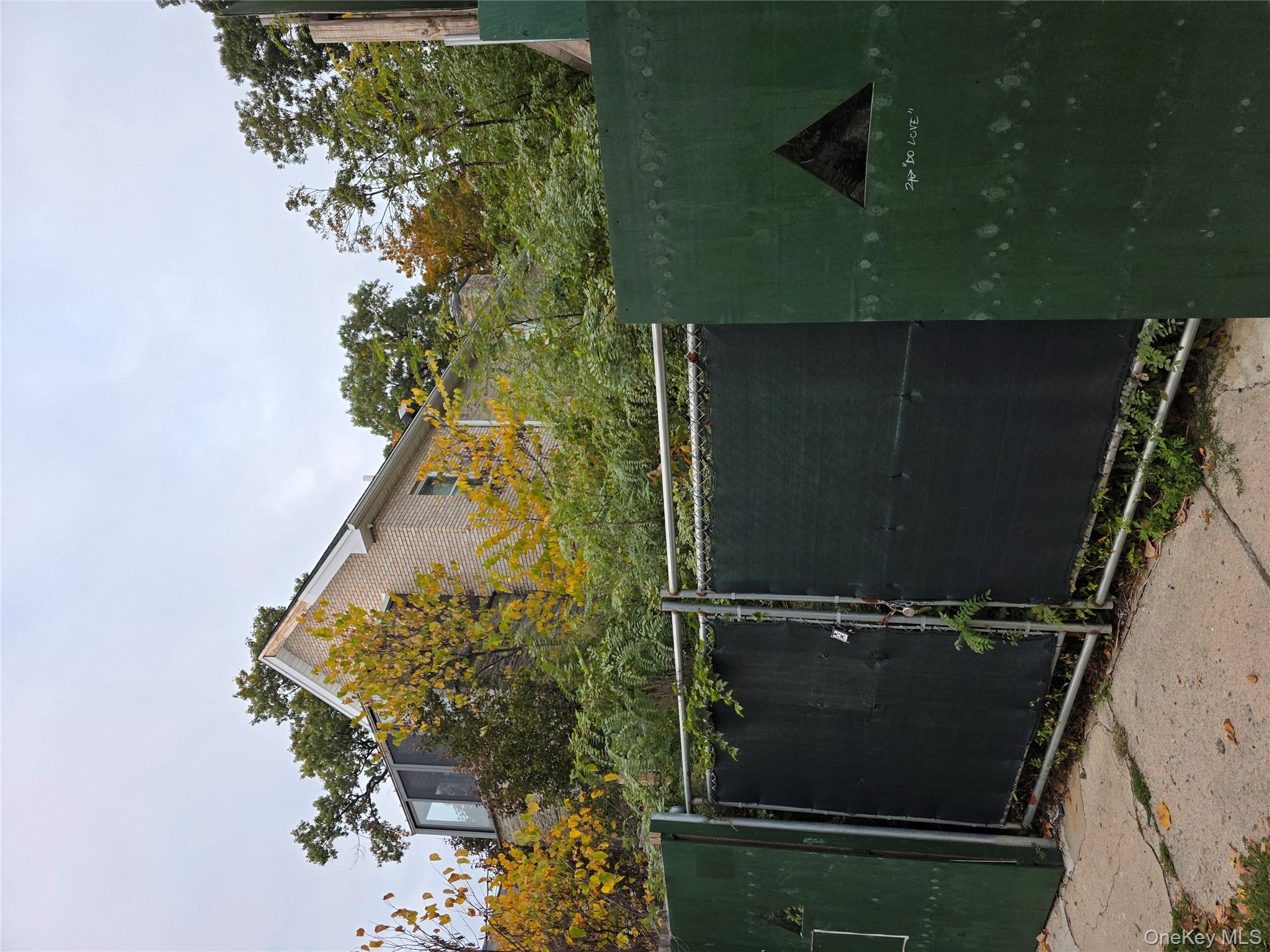 #2 photo, 315 W 262nd Street, Bronx , NY 10471