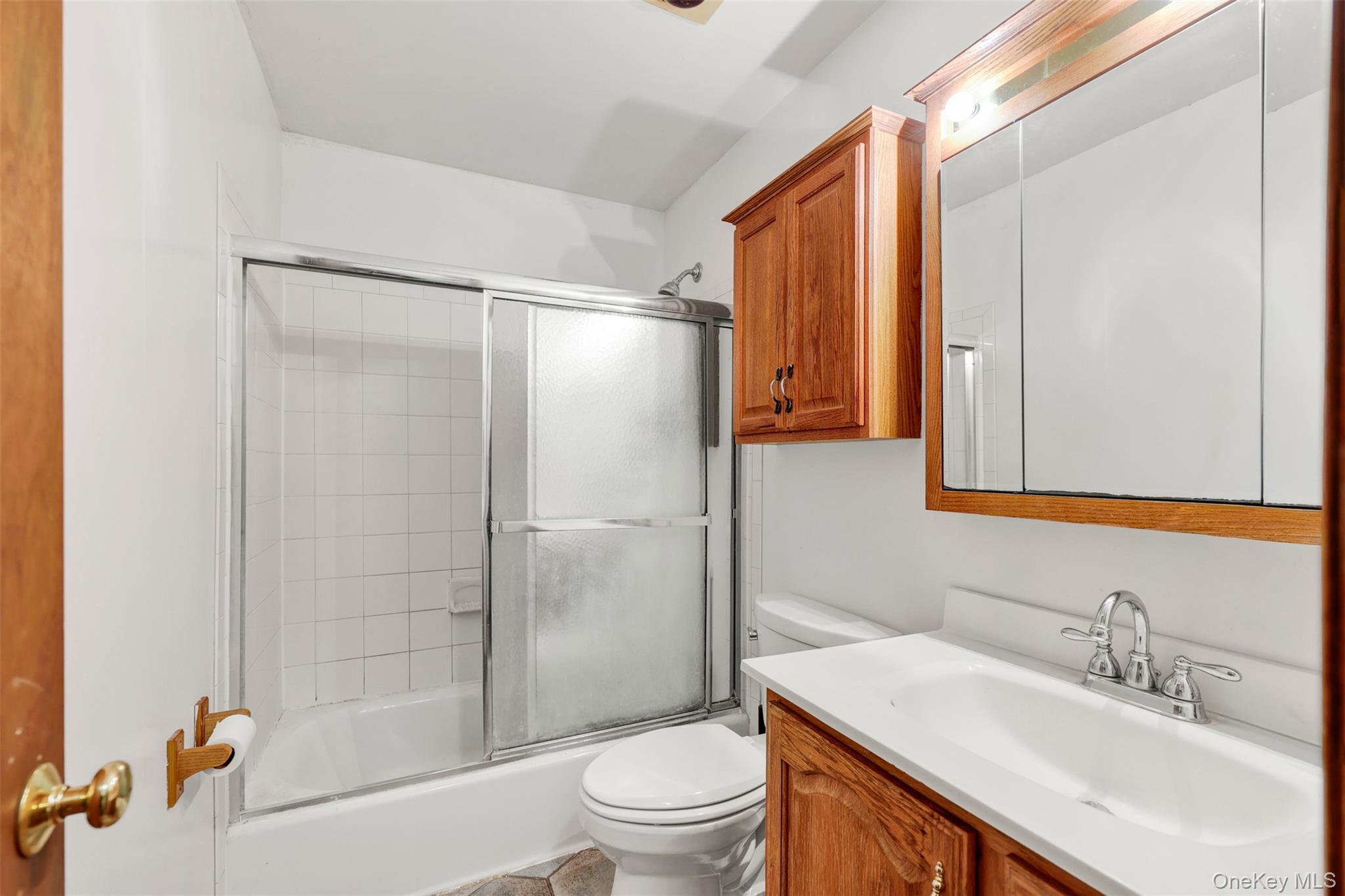 #13 photo, 29 Strathmore Drive, New City , NY 10956