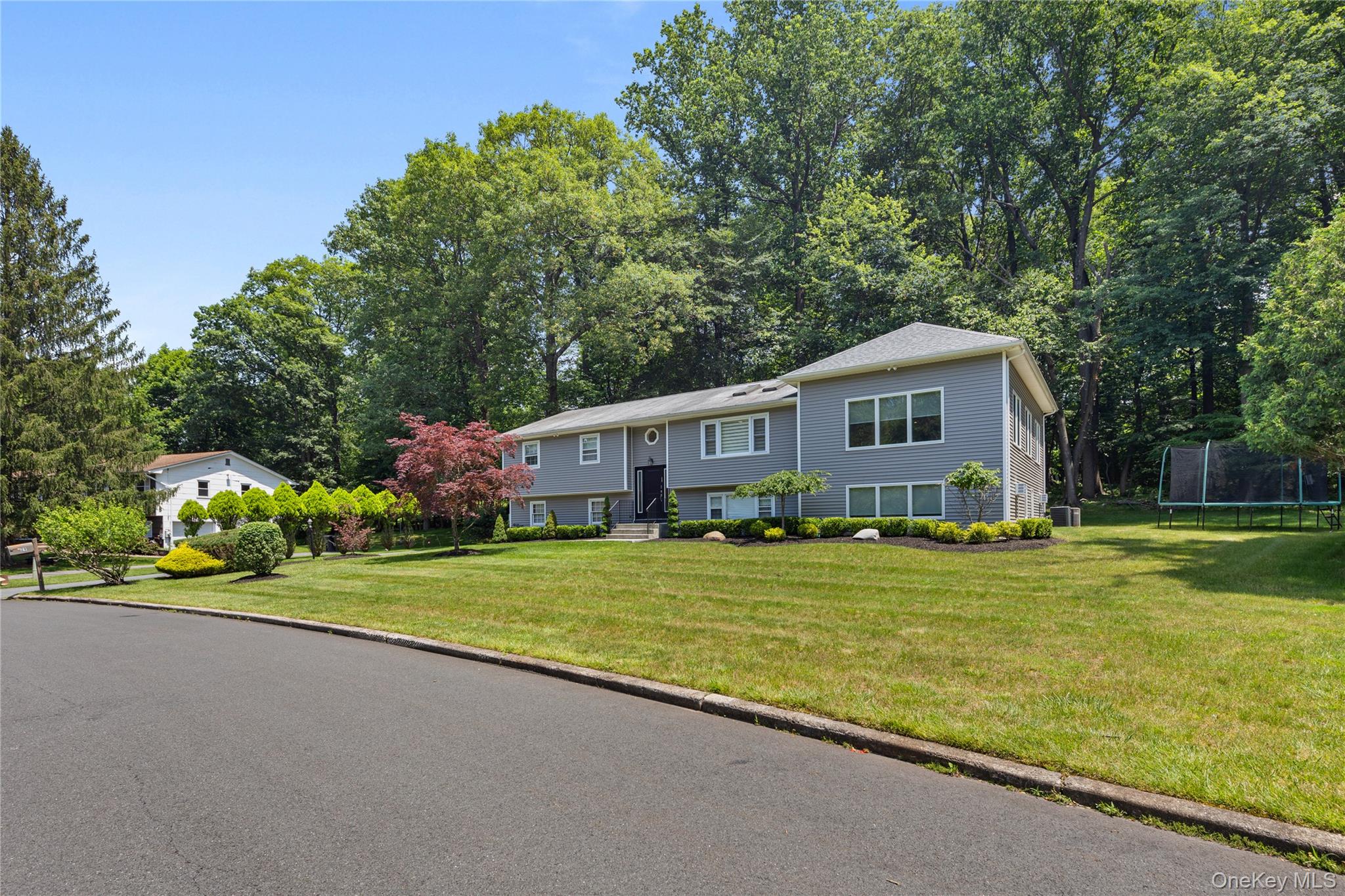 #2 photo, 29 Skylark Drive, Monsey , NY 10977