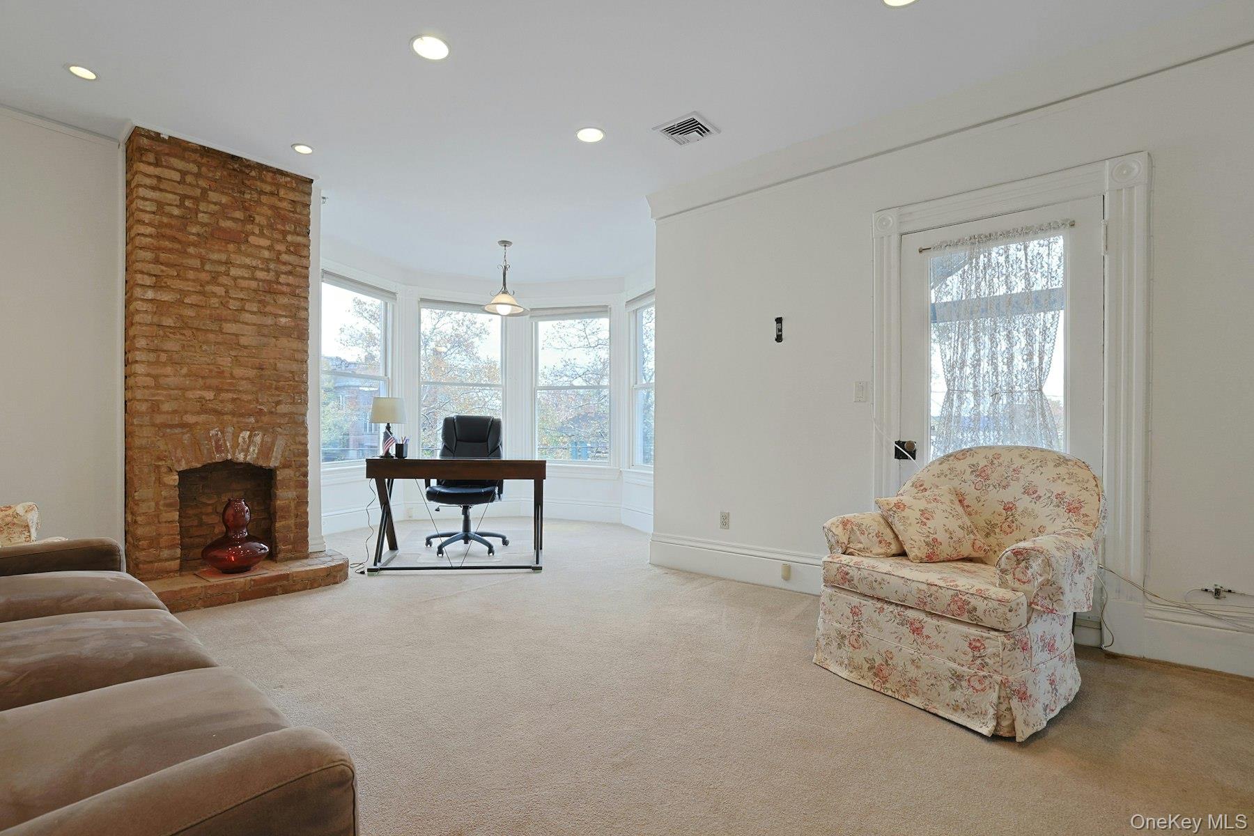 #15 photo, 46 South Broadway, Nyack , NY 10960