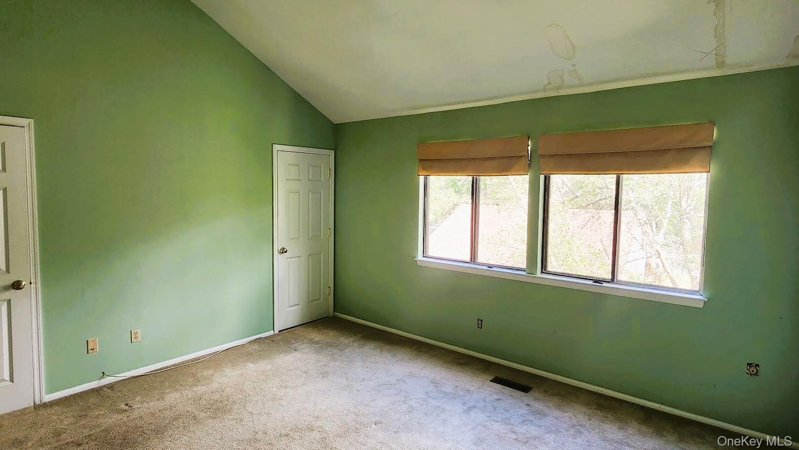 #11 photo, 18 Fox Run, South Salem , NY 10590