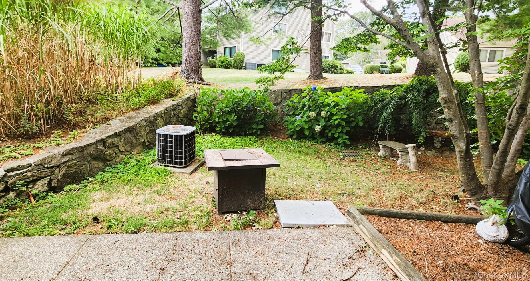 #3 photo, 18 Fox Run, South Salem , NY 10590