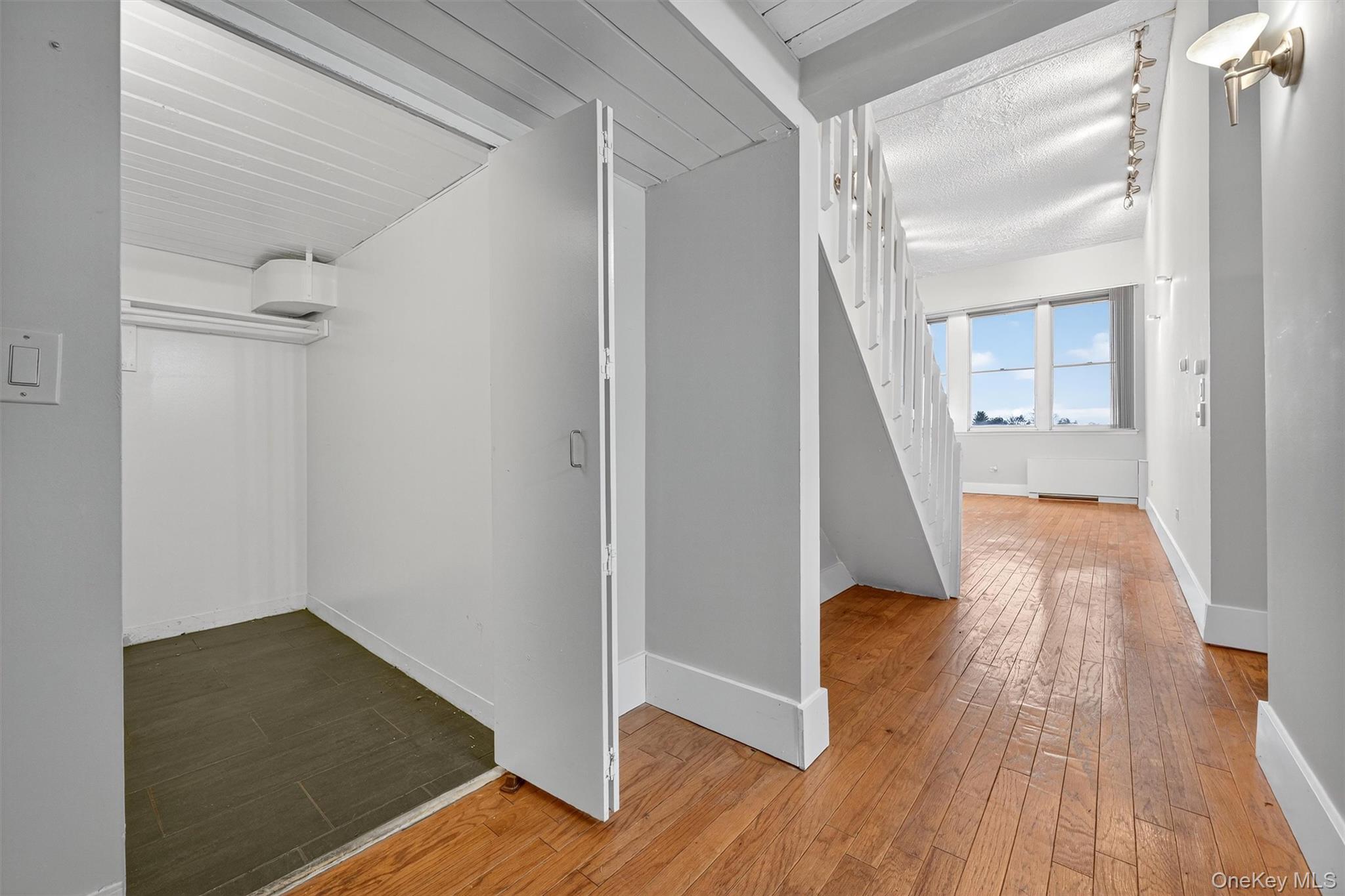 #4 photo, 1 Landmark Square, Port Chester , NY 10573