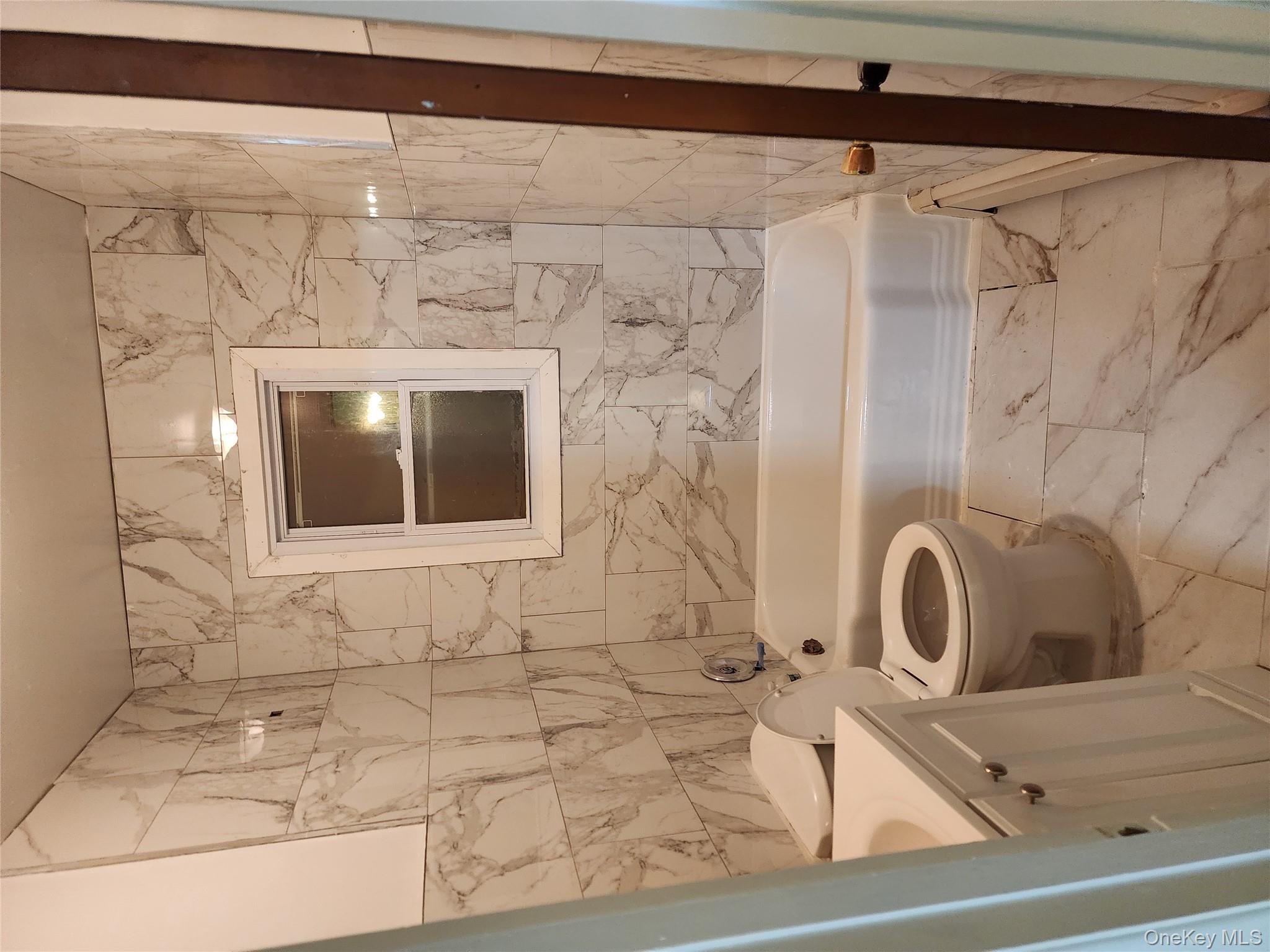 #6 photo, 166 Hillcrest Road, Mount Vernon , NY 10552