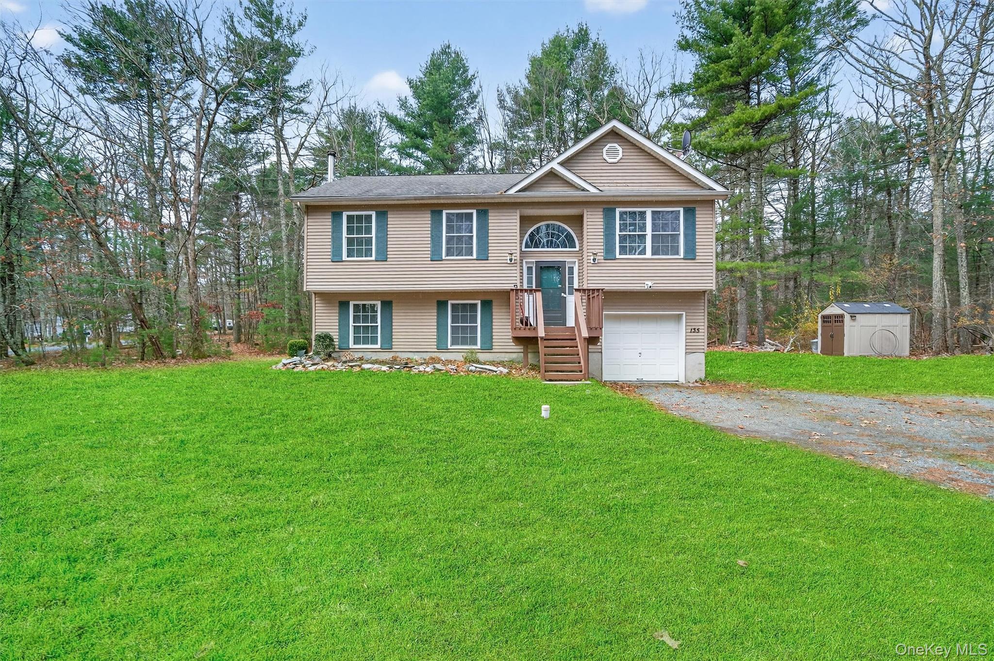 #1 photo, 135 Old Forestburg Road, Sparrowbush , NY 12780