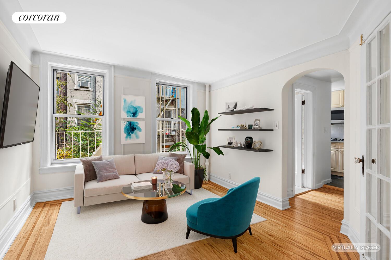 #1 photo, 237 W 15TH Street, Chelsea , NY 10011