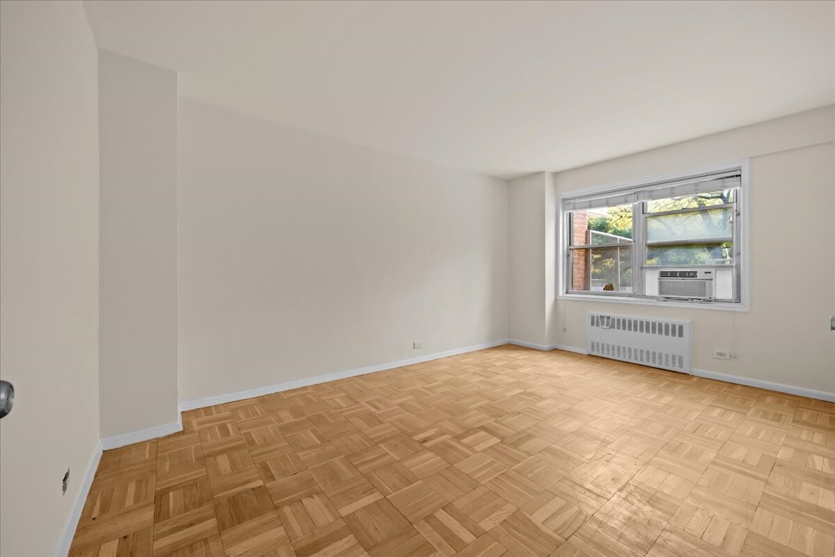 #11 photo, 750 KAPPOCK Street, Spuyten Duyvil , NY 10463