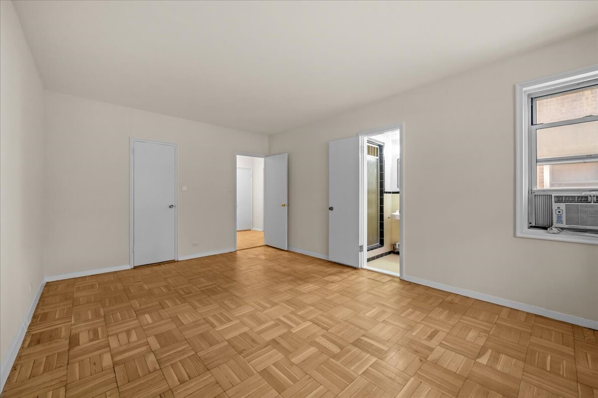 #8 photo, 750 KAPPOCK Street, Spuyten Duyvil , NY 10463