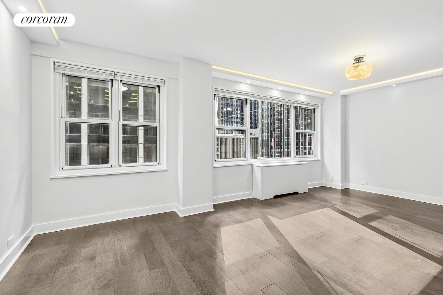 #4 photo, New York City, Midtown , NY 10019