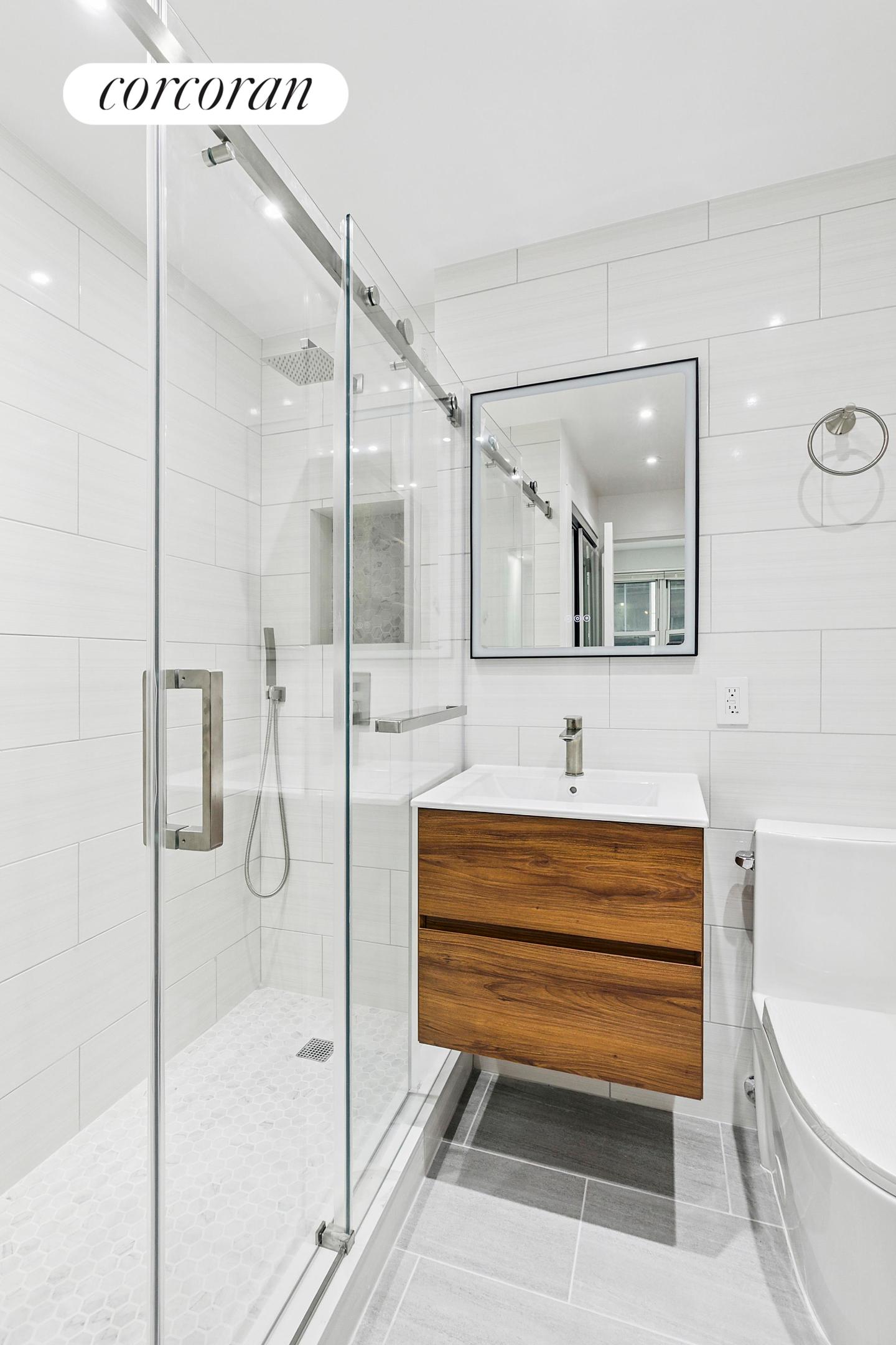 #9 photo, New York City, Midtown , NY 10019