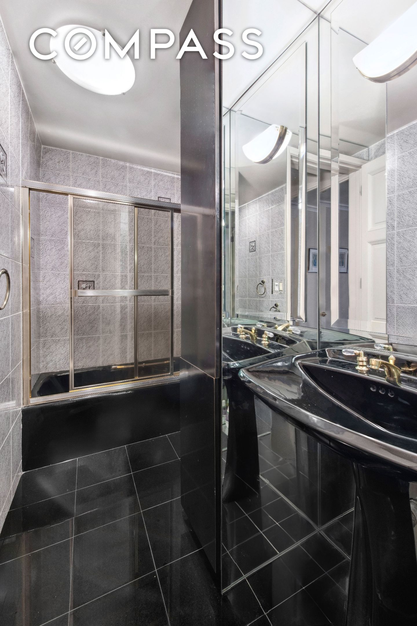 #13 photo, 2 Sutton Place S, Sutton Place , NY 10022