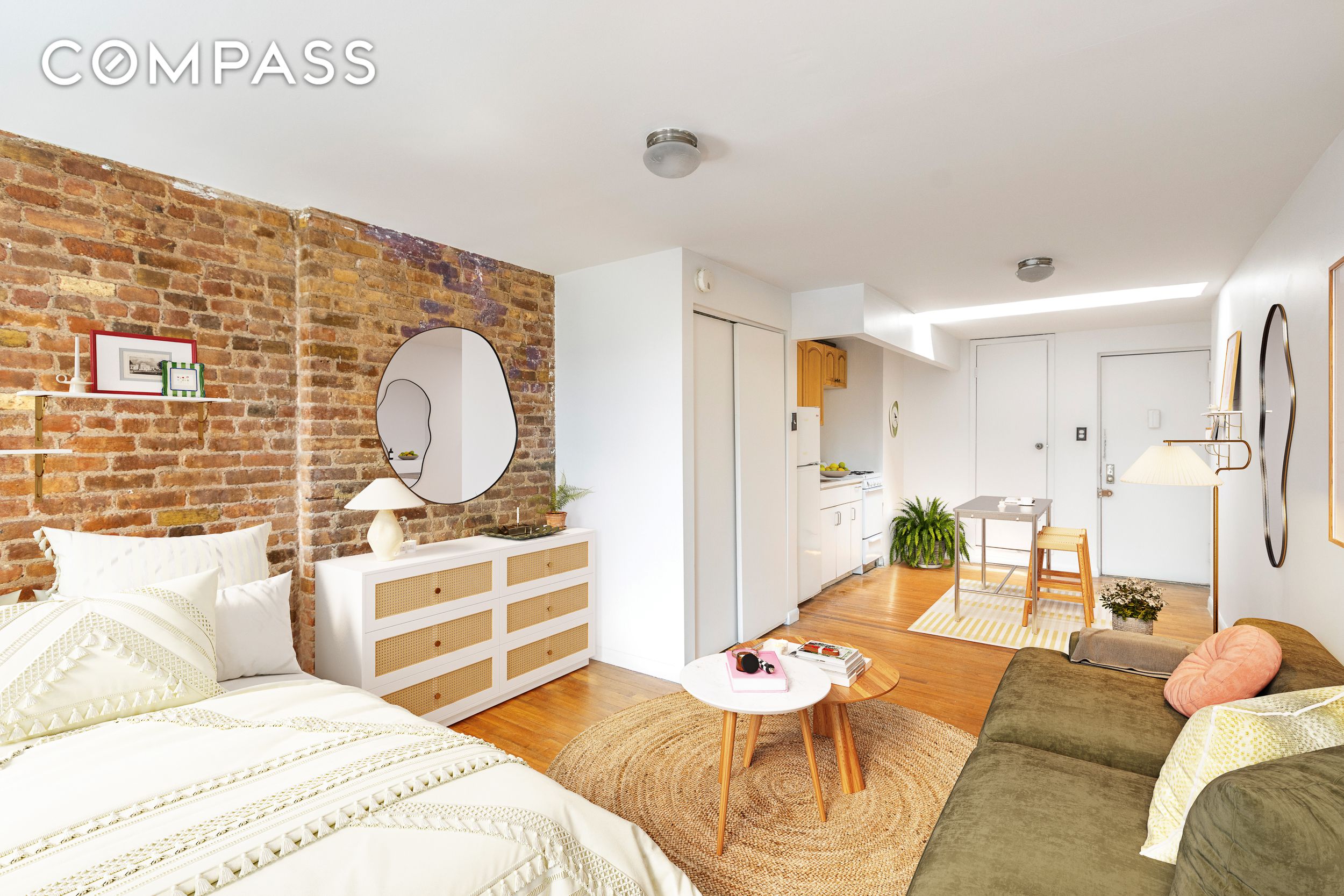 #4 photo, New York City, East Village , NY 10003