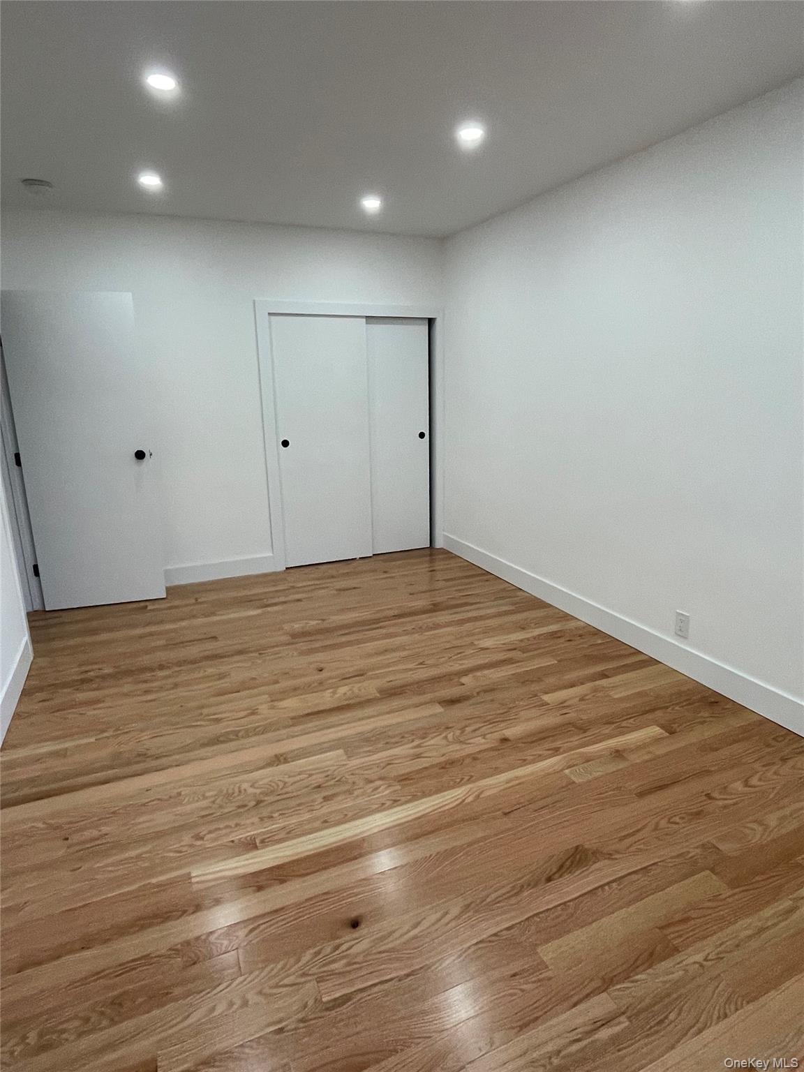 #17 photo, 1033 E 52nd Street, Brooklyn , NY 11234