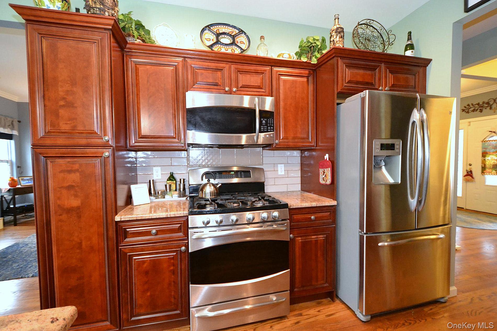 #7 photo, 11 Macintosh, サフォーク郡 Selden , NY 11784